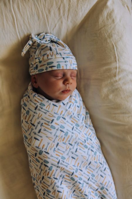 Organic Baby Love | Organic Swaddle with Beanie | Tools - Image 14