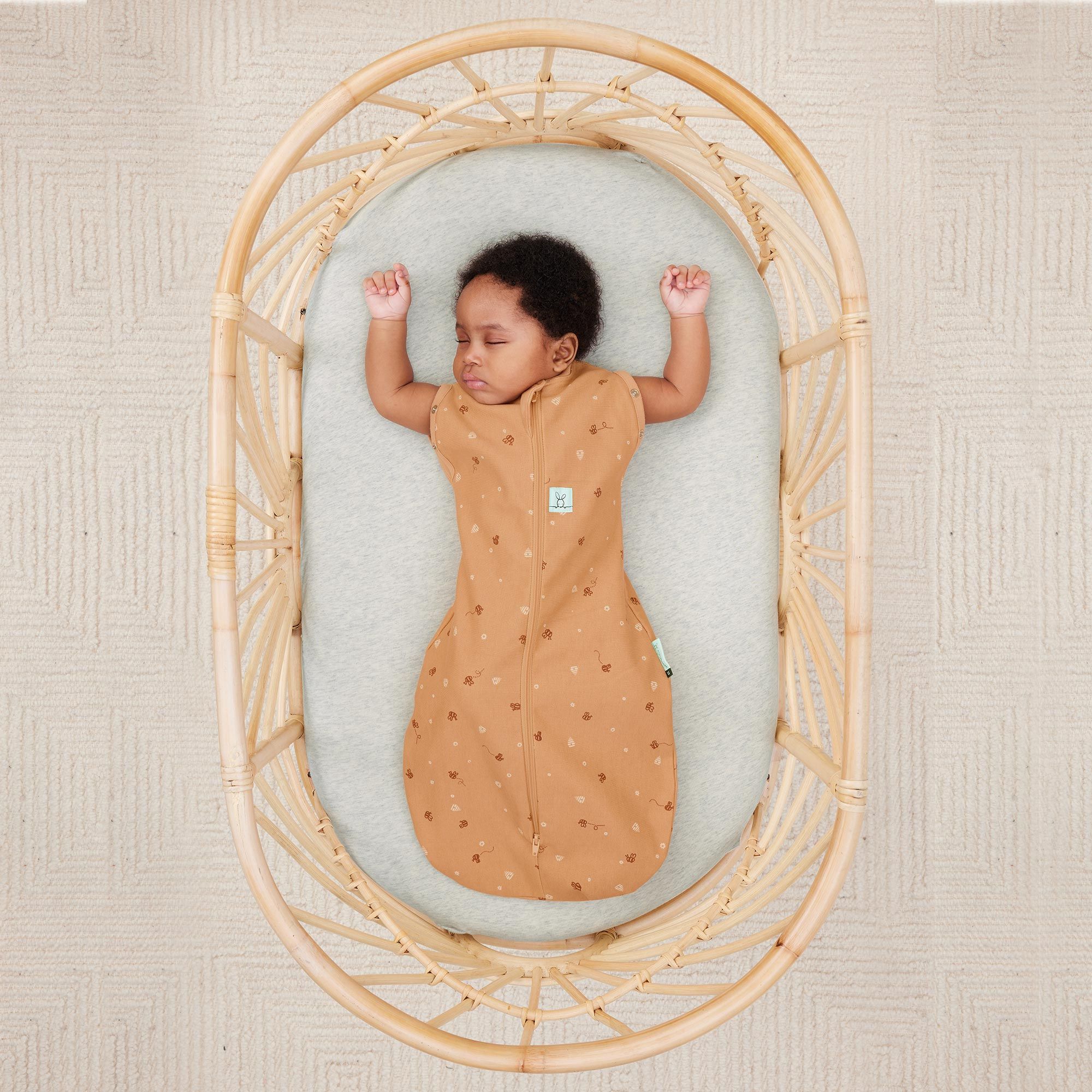 ergoPouch Cocoon Swaddle Bag 1.0 tog Bees